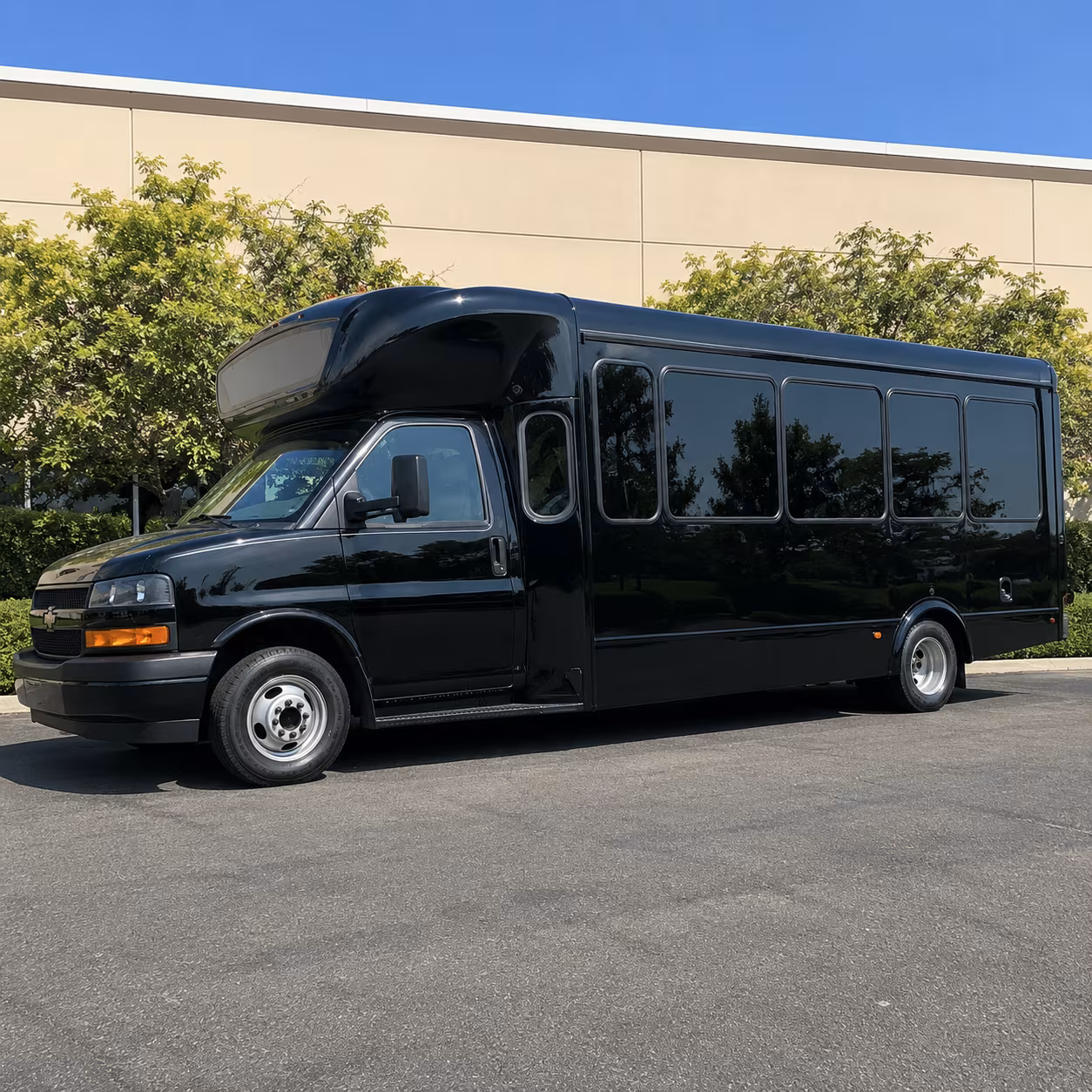 apple valley prom graduation party bus rentals