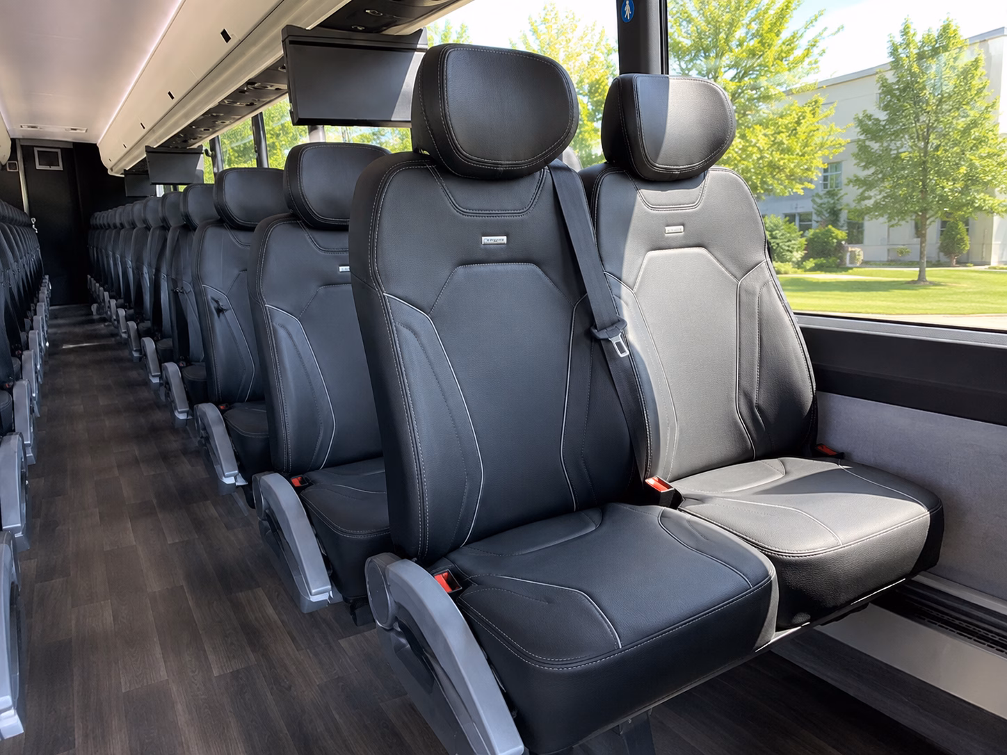 how the distance and duration of your trip affect charter bus rates in apple valley