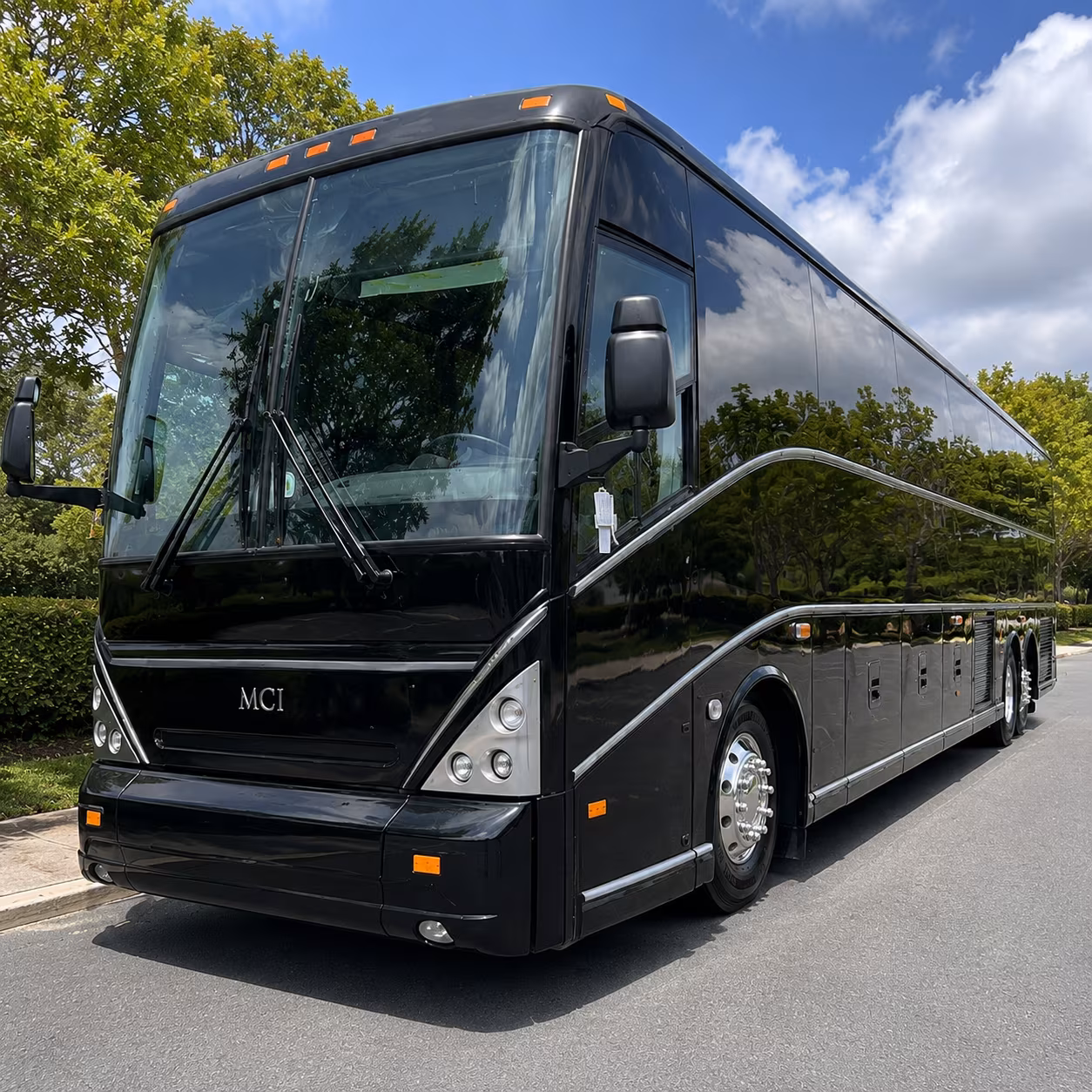minibus rentals for smaller apple valley prom groups heading to the inland empire